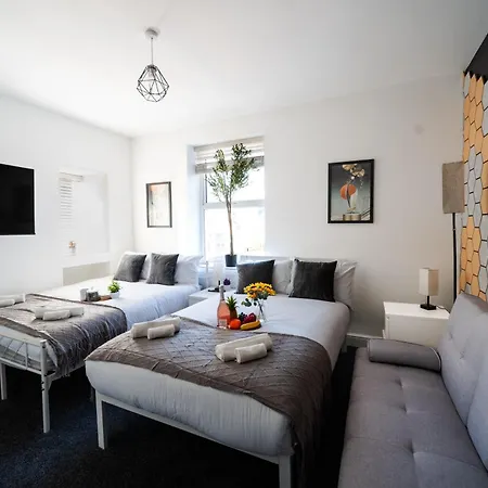 Open Mind Property - Hottub, 2 Guests & 1 Bed Bognor Regis Exterior photo