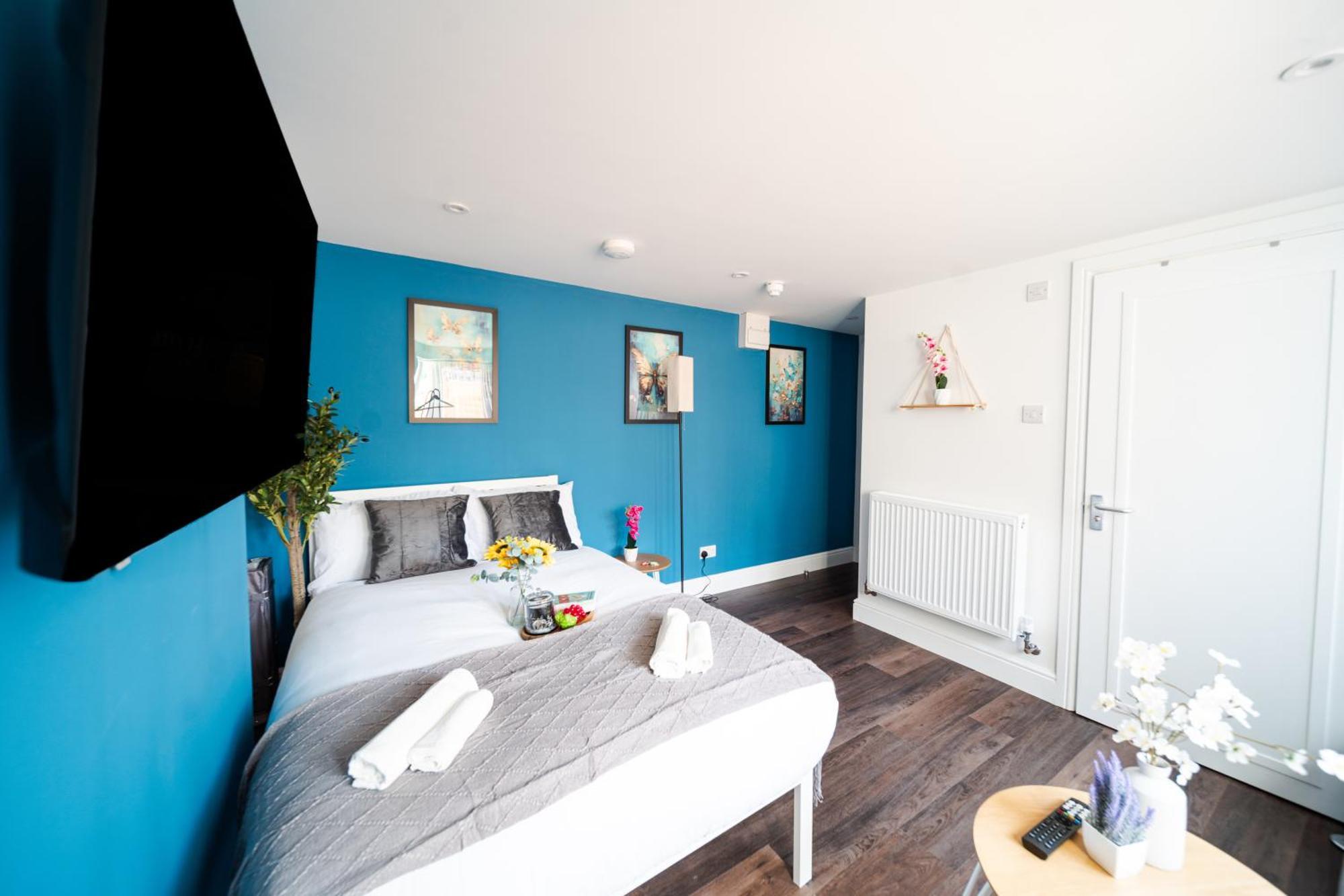 Open Mind - Hottub, 2 Guests & 1 Bed Bognor Regis